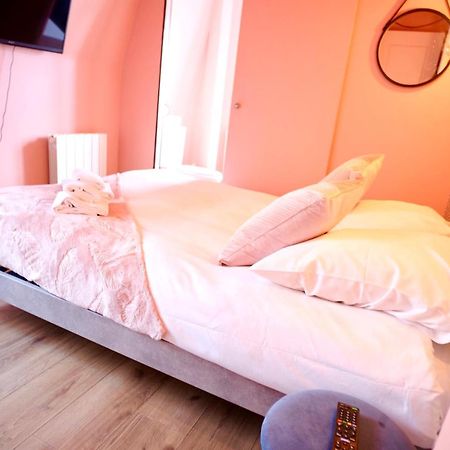 Ferienwohnung La Bonbonniere Rose Caen Exterior foto