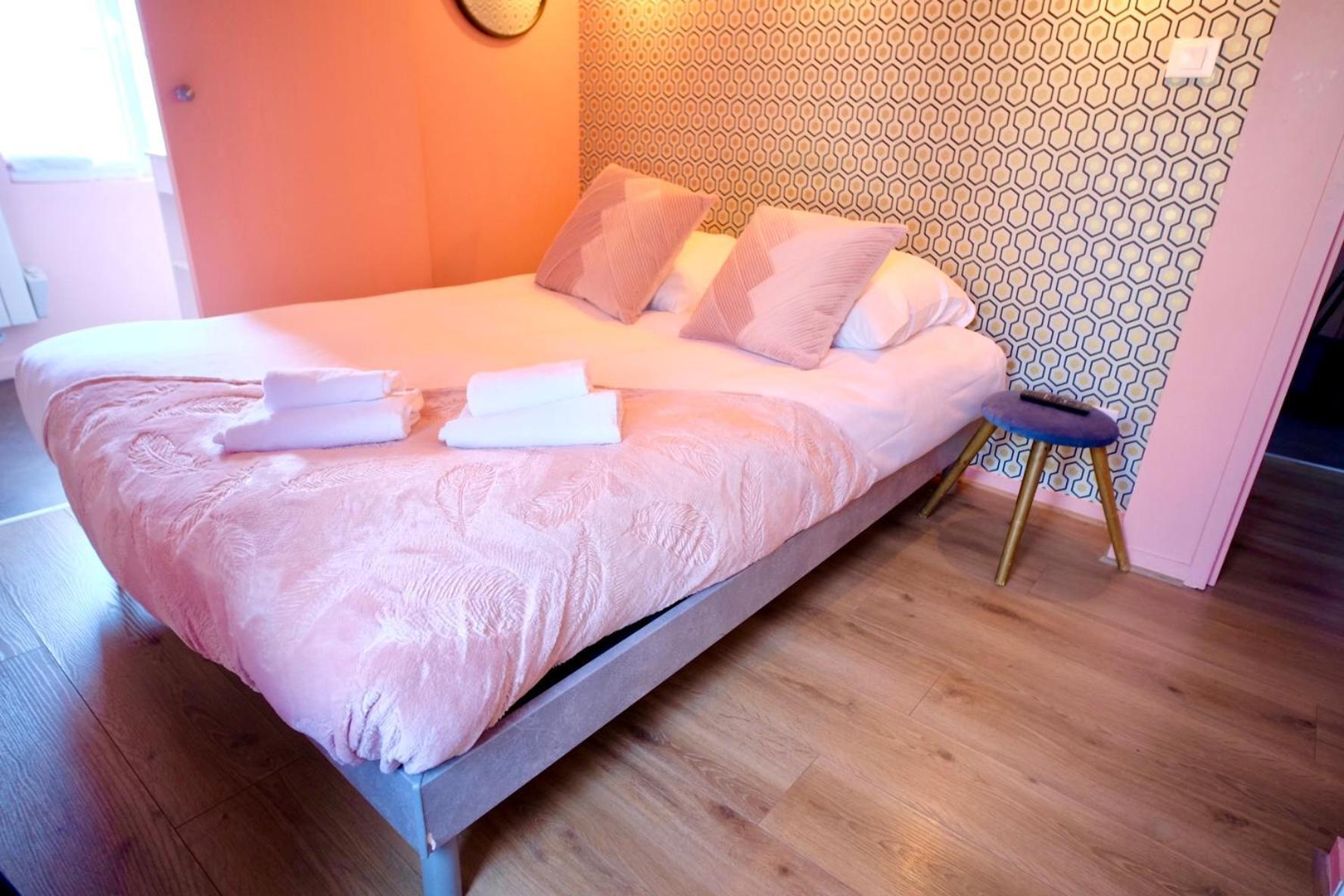 Ferienwohnung La Bonbonniere Rose Caen Exterior foto